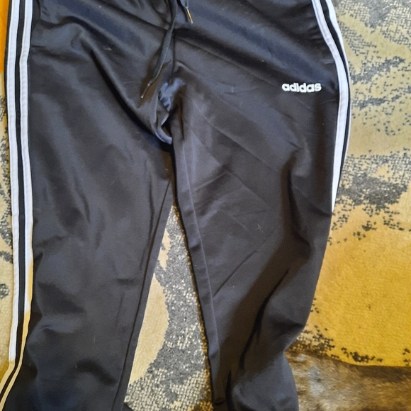 Adidas pants - Picture 1 of 2